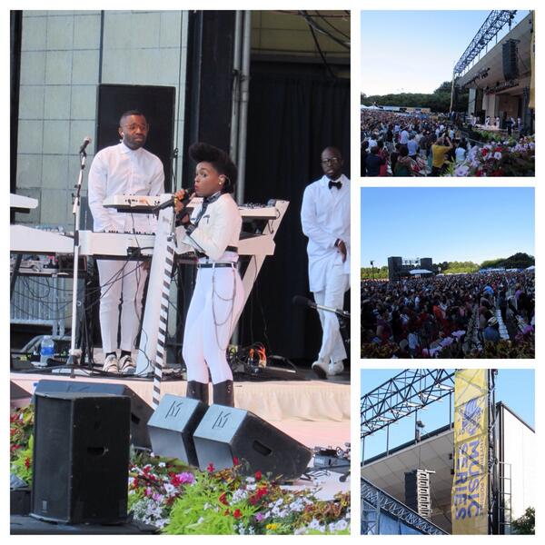 IllinoisLottery's tweet photo. We're rocking out to Janelle Monae at the @TasteofChi2014! #apmusicseries http://t.co/nqZekmJR6o