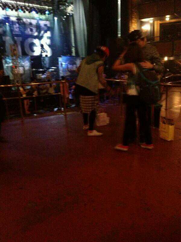 bIueberryknees's tweet image. @PledgeMusic #ipledged and got to meet Breathe Carolina for the second time in one day :) didn't get a m&amp;amp;g pic though