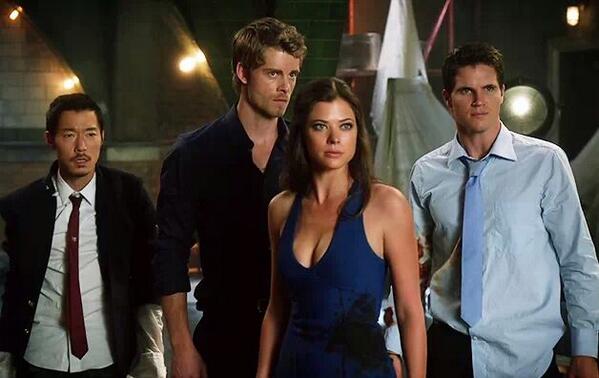 RrEloisa's tweet image. #SaveTTP. @Netflixhelps. #USA #UK #Canada #Australia. #ITALY #Philippines #Brazil. #,GREECE. #Philippines #Belgium