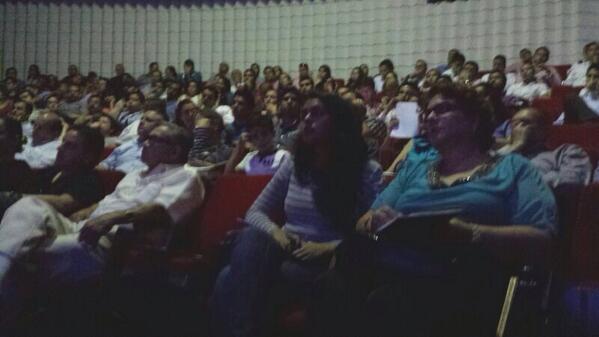 rocio_labastida's tweet photo. En conferencia magistral de #Google con #IsabelRamirez http://t.co/dGJtrhpizz