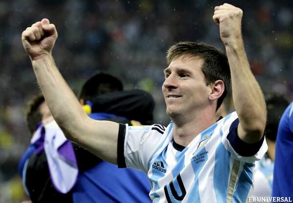ElUniversal's tweet photo. #Brasil2014 De la provocación a la realidad: Argentina a un paso de lo increíble  http://t.co/1tzLDVncEM http://t.co/OXVW5pPpYp