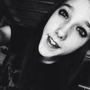 crystalc021's tweet image. #selfie &amp;lt;3 I so look horrible!. How many likes can I get..?