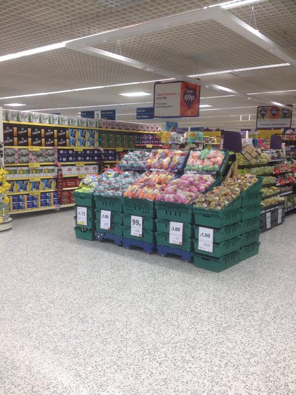 JonSmale's tweet image. Workington 3429 ready for a busy trade day 😊
