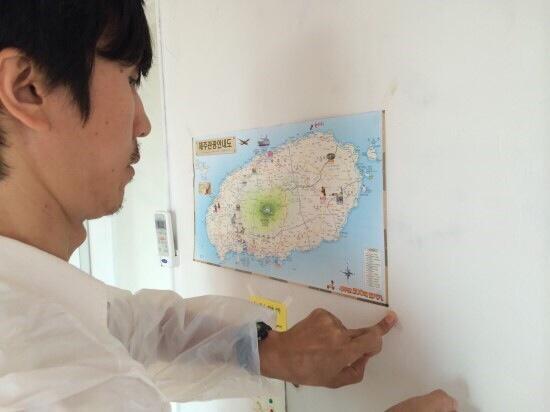 huckle_bot's tweet photo. 역시 이렇게 일하는 남자은 어찌나 멋있으신지!! http://t.co/z1pA9OO04F