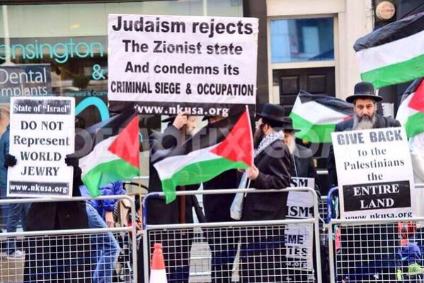 FatemaMazari's tweet photo. @leerauhl educate yourself you dumb fuck your own people know that "Israel" is wrong.. They have no right killing http://t.co/xcgGahSWx9