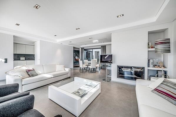 clickandimprove's tweet image. "@HomeAdore: Vilamoura House by Duna Plana homeadore.com/2013/02/26/vil…
Please RT #interiordesign http://t.co/PVWuB2Dd2Q"