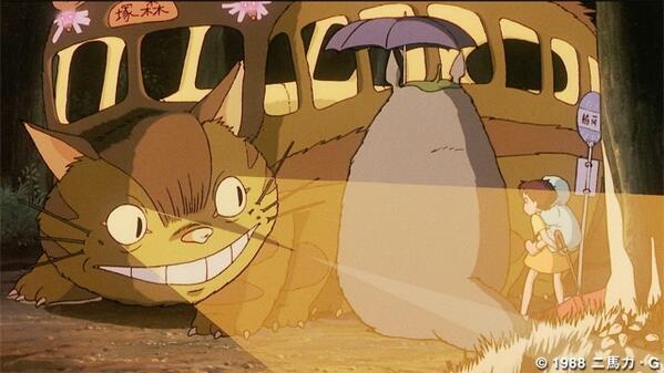 アンク 金曜ロードショー公式 12本の足で風と共に走り去る ネコバス トトロ たちの移動手段として活躍している彼は 宮崎駿監督が トトロ のために描きためていたスケッチの初期段階から存在していました 監督の裏設定では 彼らは 昔はただの化け猫