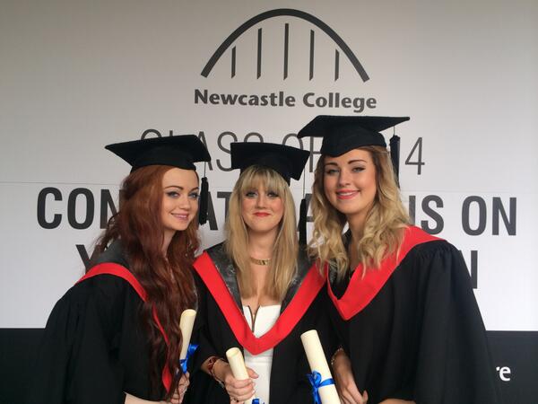 NCLCollege's tweet image. One for the Browell family album! Two sisters and their cousin are all graduating from our FdA Fashion course today!