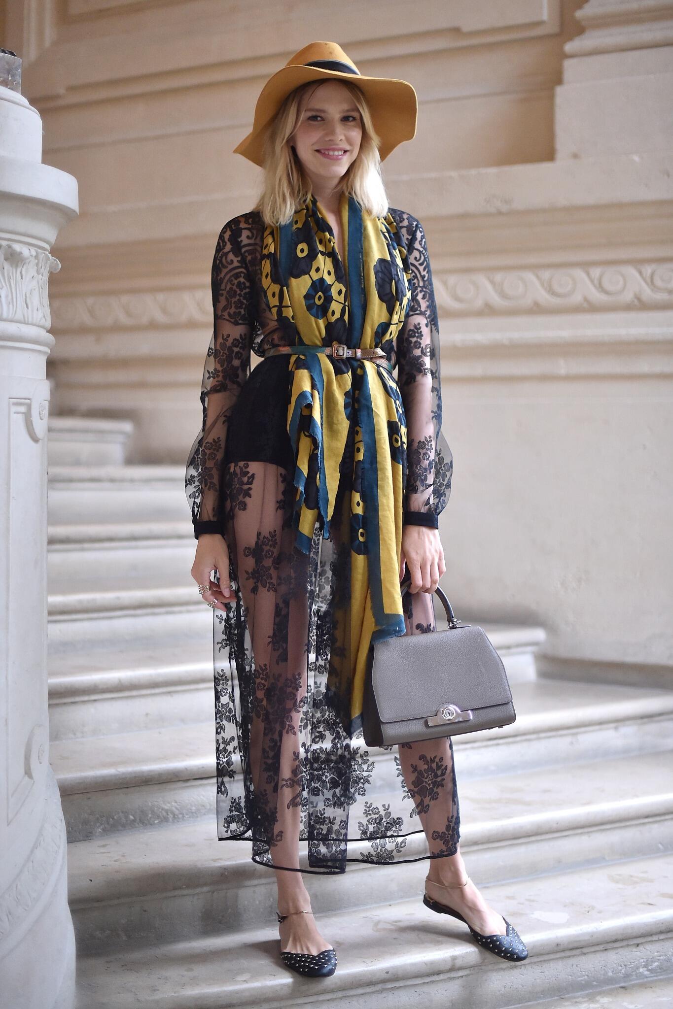MOYNAT on X: Elena Perminova carries her Rejane in Taupe to the Valentino  Haute Couture Show. Photo : Vogue.fr #moynat  / X