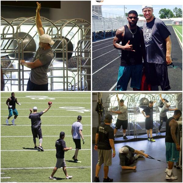 bobbystroupe's tweet photo. @TBBuccaneers QB Josh McCown &amp; WR Joe Anderson @Saints QB Luke McCown Working w/ @teamAPEC  #ApecNFL #GRIND http://t.co/YX23tpkNIu