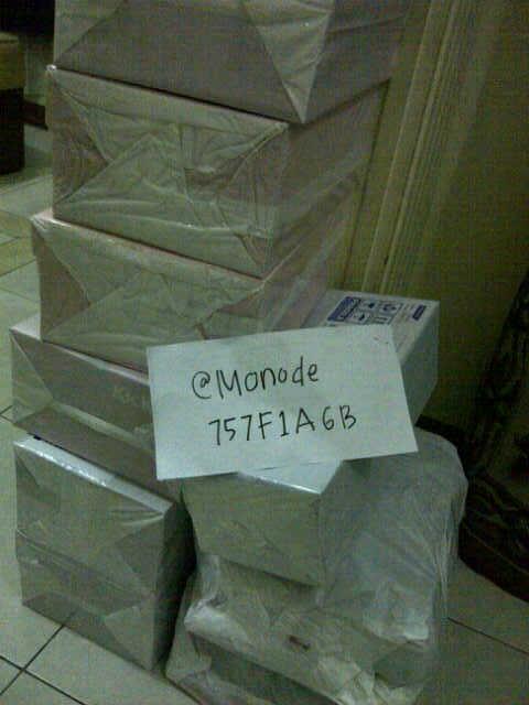 monode_ tweet picture