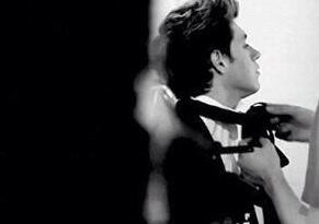 1D_moso's tweet photo. N:ネクタイ、結んで？
私:いいよ！‥はい！
N:ありがとう。毎日こうならいいなあ。
私:ネクタイくらいいつでも‥
言葉を遮ってキスをされる。
N:ずっと一緒にいたいってこと、だよ。大好きだよ、○○。 

#1D妄想

https://t.co/Wt5MfyugKg