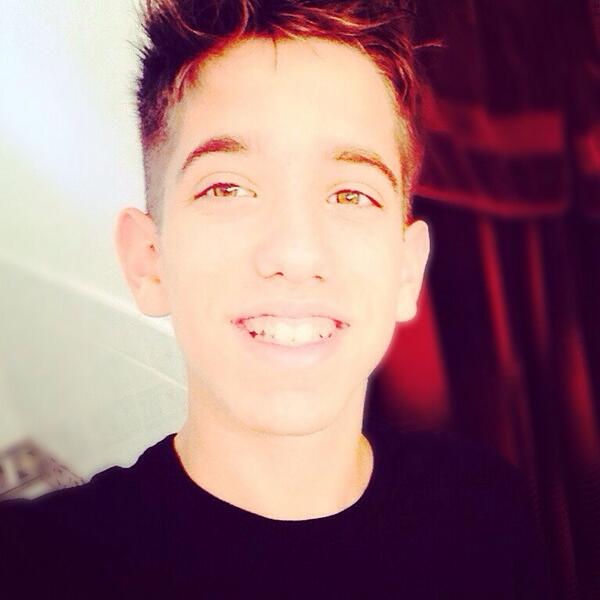 ToBeOne_PR's tweet image. “@JasonToBeOne: Good Morning beautiful people 😘❤️ http://t.co/zVH41OsFKJ”
