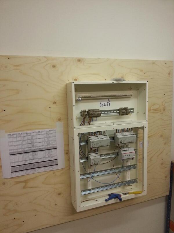 DesignInnovJake's tweet photo. starting to build a mock panel for an upcoming project in london! Only another 59 to go after this one! #LiveInstall http://t.co/6zbobADm6t