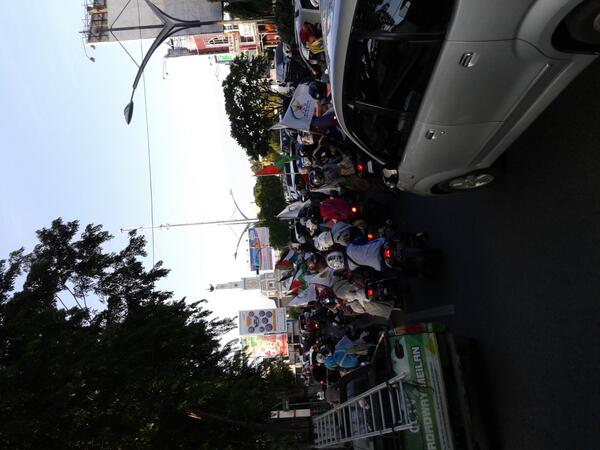 Konvoi menyuarakan jertn bocah Palestina ke penjuru kota Banda Aceh 
Allahuakbarr! <a href="/ldkarrisalah/">LDK Ar Risalah</a> <a href="/FsldkAceh/">FSLDK Aceh</a> <a href="/FULDKIP/">MUKERNAS FULDKIP'14</a>