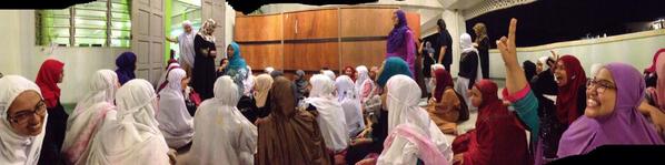 amigas0812's tweet photo. Gather batch selepas dua tahun ☺️☺️☺️ http://t.co/jZwCRiZegz