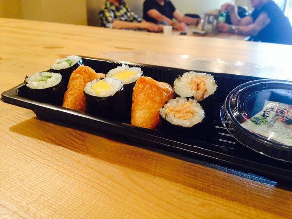 TopokkiAndI's tweet photo. @Nutella_Tasha Today we've got bean curd-maki, cucumber-maki and egg-maki and bean curd parcels! http://t.co/aq5yn3Y6ip