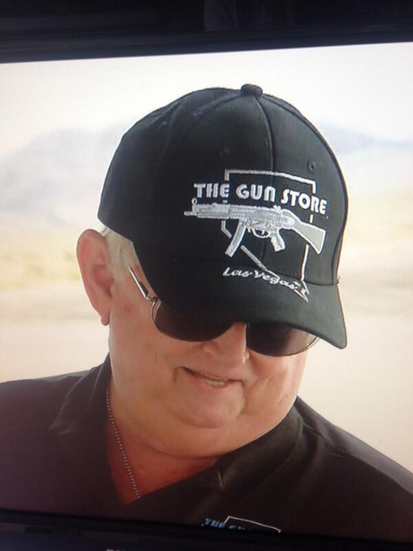 @callielcromer @jamieelliott01 @Two_Grand_Dan  just seen this on TV!! #gunstoreowner #thegunstore