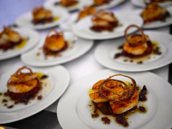 Love a good tasting menu... prettyhungry.me/2014/07/tastin…