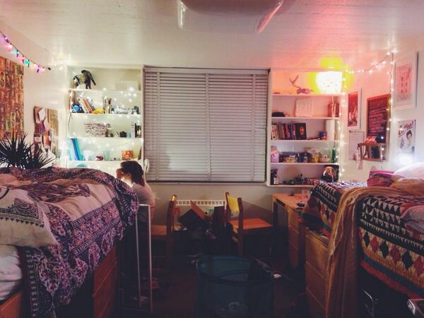 CollegeFishies's tweet photo. #cutedorm 😍 http://t.co/QutFxIvFLN