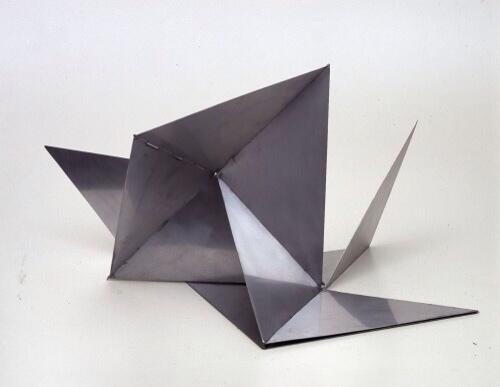marionelmajones's tweet image. Lygia Clark -Bicho 1959- #RadicalGeometry at the RA. Lots of great works.