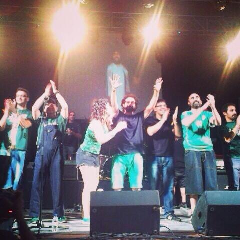 mesdemil's tweet photo. Emocionant comiat d' @agraviats !! Fins sempre amics!!! @Feslloch http://t.co/ERIxnNwE9p