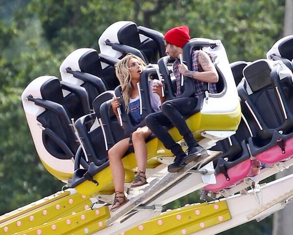 SourceLMF's tweet image. #PHOTOS Zerrie à l'anniversaire de Pezz #3 - 09.07.14