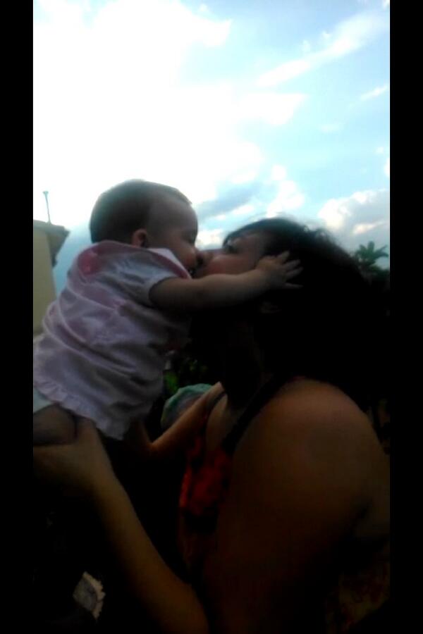 elbasierra's tweet photo. Yo también te quiero http://t.co/itkE5U7BmO