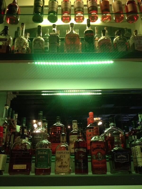 UptownTavernCA's tweet photo. What's your #whiskey? #Rye, #sourmash, #scotch... Come on in and try them all. #temecula #happyhour #bar http://t.co/GRcNFLq0hP