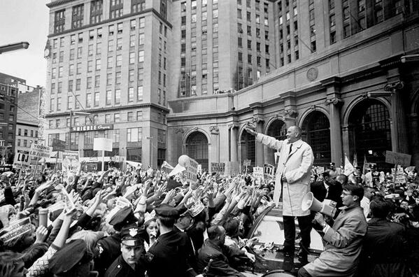 pokeyslittledog's tweet image. RT @LBJLibrary: &quot;Cleveland welcomes #LBJ! http://t.co/8DZKn5Eprl” Now THAT&apos;S funny! #PresidentialHumor