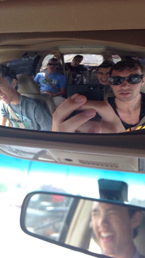 ThatGuyTrevor's tweet photo. BEACH TRIP #boss2014 http://t.co/j9NoHiHQYw