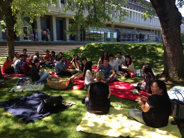 MitacsCanada's tweet photo. #MitacsGlobalink students out enjoying the sun at an @SFU BBQ http://t.co/B52dzBhMLC