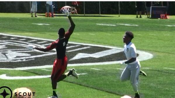 RTRnews's tweet image. #TheOpening2014 OverAll #MVP #AlabamaCommit #TopWR @ridley_calvin  @scoutrecruiting