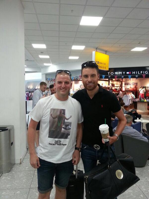Criggie1488's tweet photo. @Rylan my hubby to be met you at the airport today on route to this stag do to Ibiza!!I think you made his weekend 😜 http://t.co/56RbJc0f2H