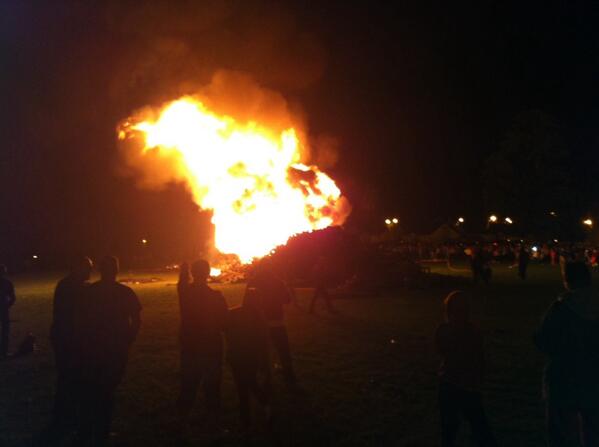 phughes671's tweet image. The 11th in Ballykeel. Cant build a proper bonfire #ItFellOver