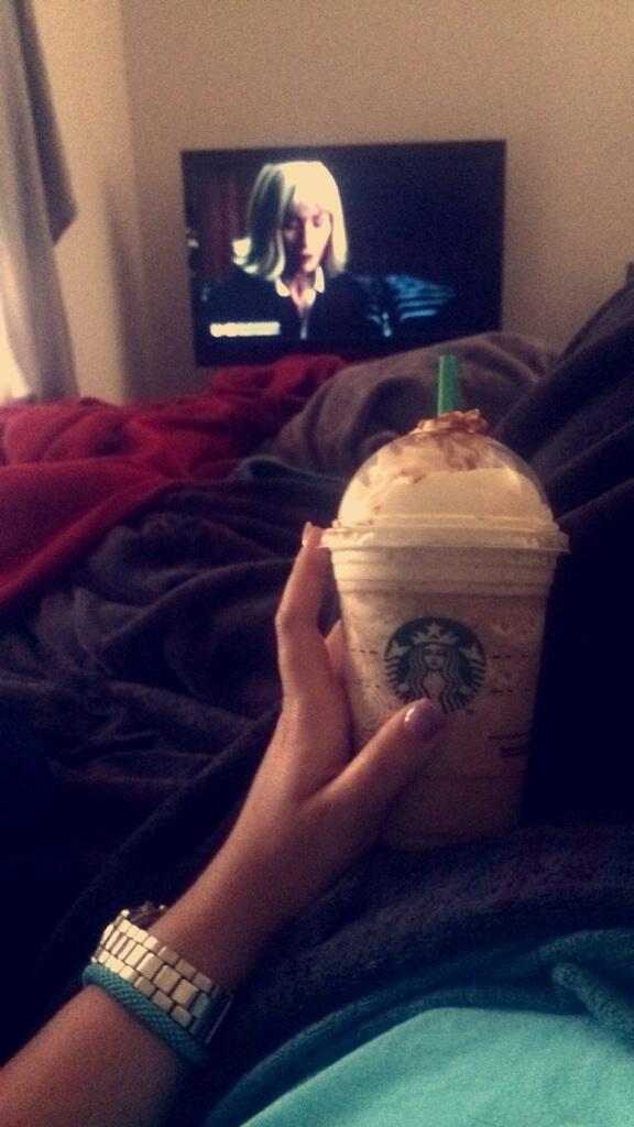 TaylorChamberss's tweet image. Law &amp;amp; order and Starbucks. #shebasic