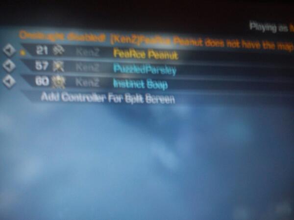 PPPeanuTTT's tweet photo. Rocking the clan tags👌 @Kenzliee @jackellison29  @NOFEAR2697 http://t.co/k9WVZLeh71