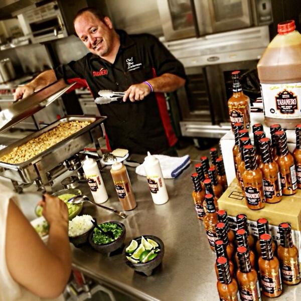 TabaneroHot's tweet photo. Tabanero #ChefBlue is servin' up some healthy heat! Anybody want some? #TabLife http://t.co/byn89ecg38
