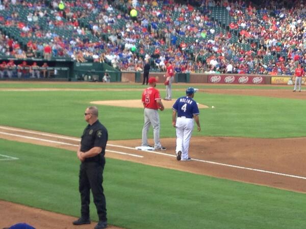 mmarsh44's tweet photo. Albert and your brother say hi from Texas! @Yadimolina04 http://t.co/BForfzAkWe