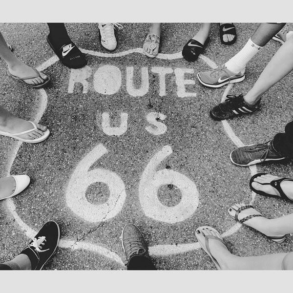 TIU's tweet photo. We (literally) got our "kicks" on #route66. #revamp2014 #ChallengeKC #roadtrip #earliertoday #exploringamerica http://t.co/gHwotPI1X8
