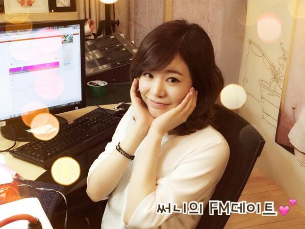 [OTHER][06-05-2014]Hình ảnh mới nhất từ DJ Sunny tại Radio MBC FM4U - "FM Date" - Page 3 BsUlB6QCYAAKnyo