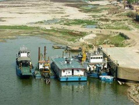 bk_chudasama's tweet image. Rs 4,200-crore Ganga waterway plan to help power sector economictimes.indiatimes.com/industry/energ…