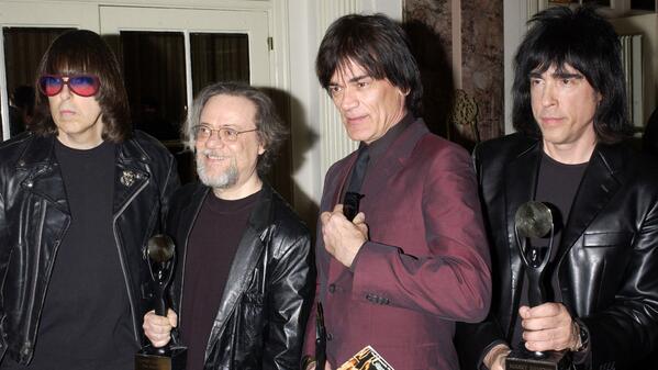Tommy Ramone, the last original surviving member of The Ramones, has died at 65: on.mash.to/1mrYTFR