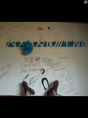 DJShamDeFunk's tweet image. Dad messages me sayin he bought me a whole lot of wood. #getRACKED  #customizedracks #collectorsonly #honoryourpeaks