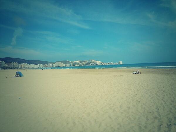 J_CNP's tweet photo. @CarolRubies jejeje te sigo esperando!! Jajajaja feliz sabado http://t.co/PuDjEefUDe
