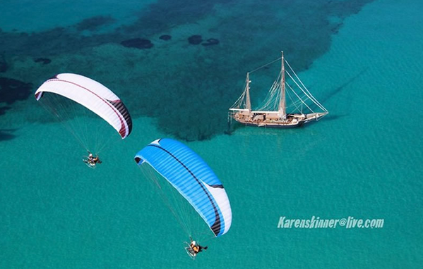 parapentenet's tweet photo. Bellas fotos de Karen Skinner de su Vuelta a Mallorca.
En breve la 2014 #parapente #paramotor http://t.co/81Xrv2lOIw http://t.co/NE3FkWCcYR