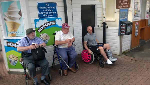 BenGipson's tweet photo. @rcs_development jolly boys!!! http://t.co/8SN8NFYZX9