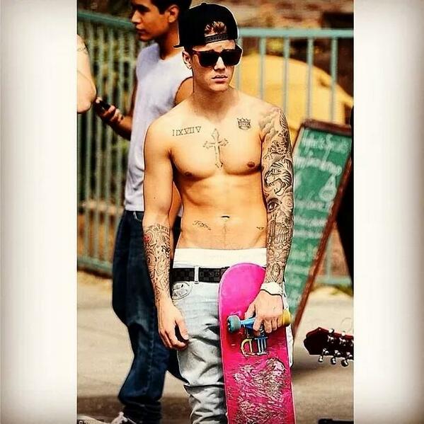 codiebieber2 tweet picture