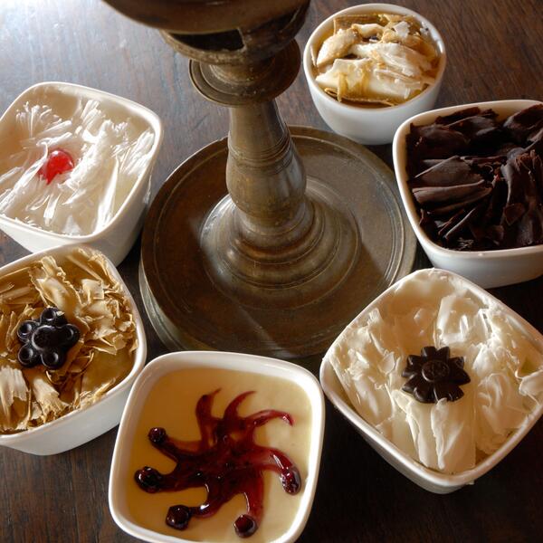 GiannisCafe's tweet photo. Cakes by Casa de Porto @GiannisCafe http://t.co/1mqNKGi80E