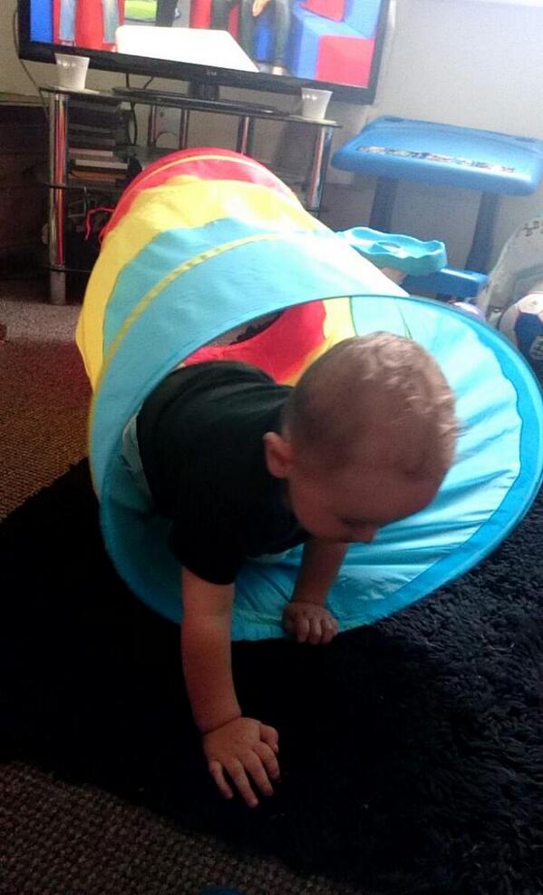 VickiProcter6's tweet photo. Tunnel time :) http://t.co/zHgX1uslSh